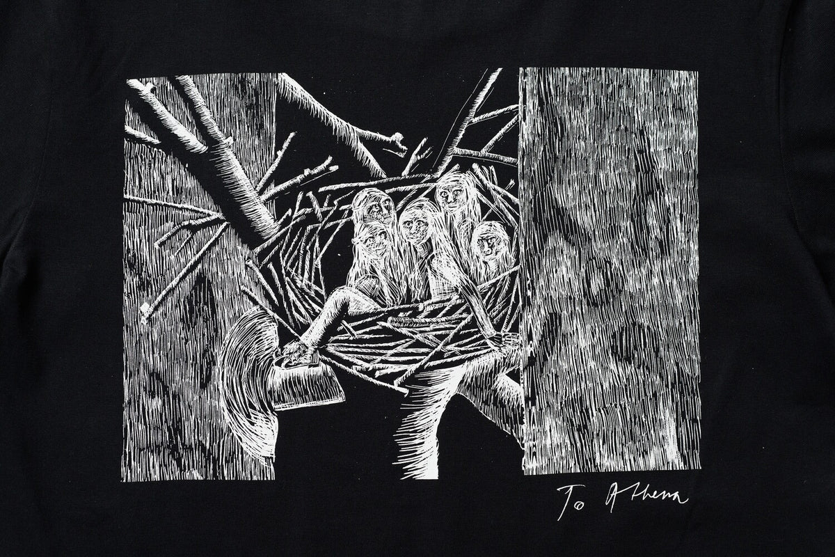 "Es Näscht" T-Shirt Backprint
